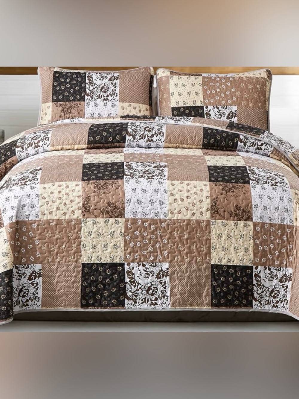 Patchwork Quilted Bedspread in Brown and Cream - Home Bedding